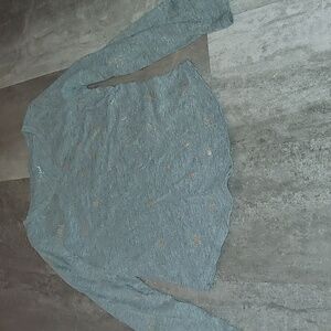 Cat & Jack Girls Long Sleeve Tee Gray with Gold Accents (Size Small 6/6X)